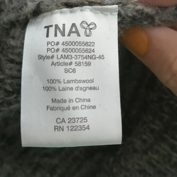 Aritzia TNA Lambswool Cowichan Zip Up Chunky Knit Sweater Heather Gray XXS - Picture 14 of 16